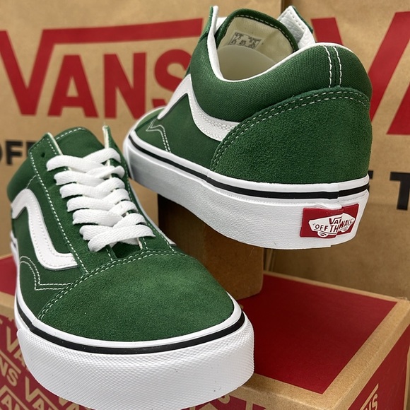 Vans Men’s Old Skool Vr3 Color Theory Greener Past
VN0005UF6QU
Sneakersrs - Picture 10 of 16